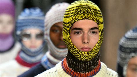 passamontagna coppie maschio e femmina gucci|Moda uomo, come si indossa il passamontagna .